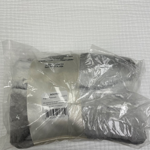 Sonoma Lavender Spa Booties Platinum Angora Heat Cold Soothe Relax Feet Relief - Picture 15 of 16